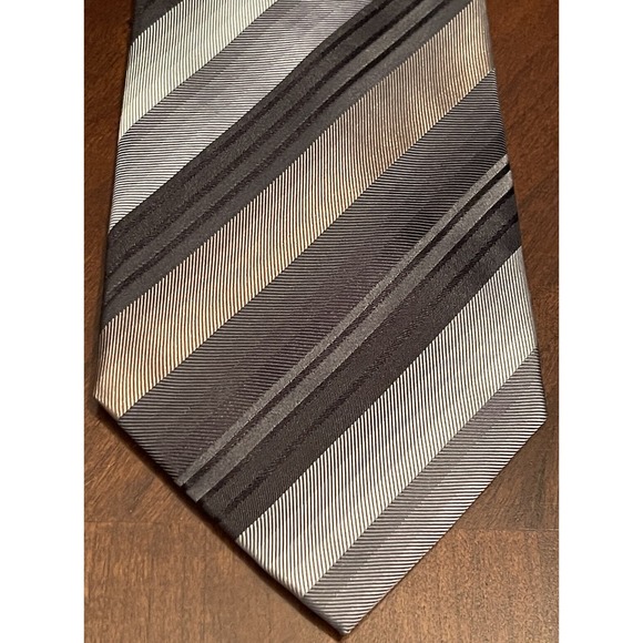 John Ashford Black Gray Hand Made 100% Silk Men’s Neck Tie Made In China - Picture 1 of 9